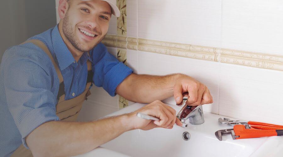 Handle or spout repair in Alexander, KS